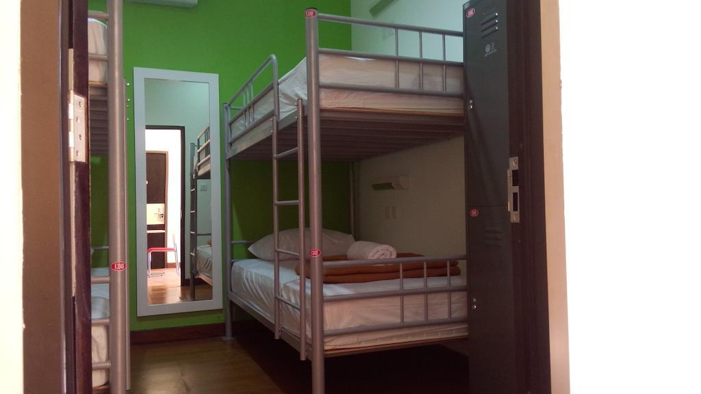 Cx Hostel Kuta Raya Dış mekan fotoğraf