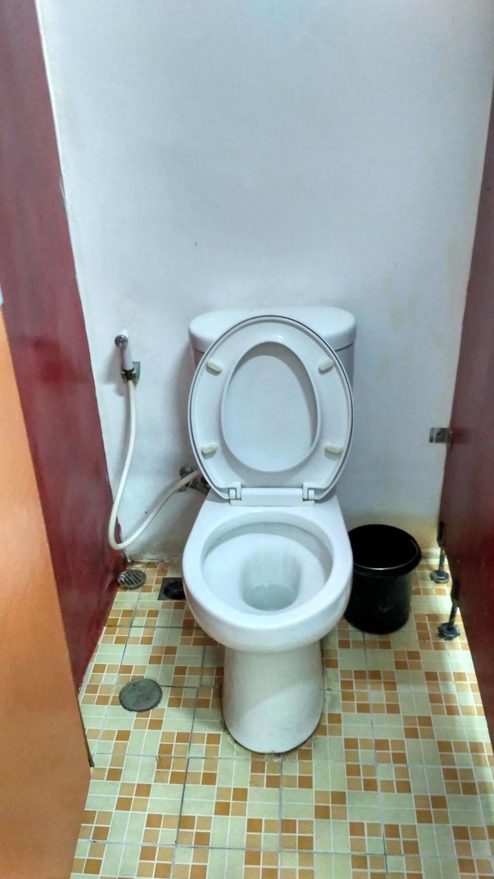Cx Hostel Kuta Raya Dış mekan fotoğraf