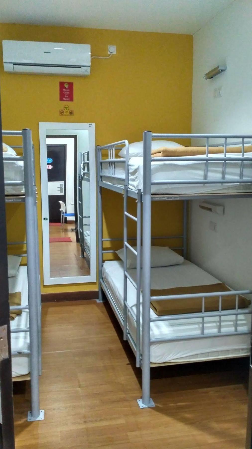 Cx Hostel Kuta Raya Dış mekan fotoğraf